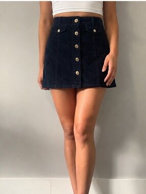 BDG Dark Blue Velvet Skirt | Women’s Size 2 💙✨🖤
